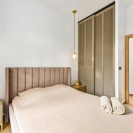 Loggias - Somptueux 4 Pieces - Parking - Terrasse - * Μεντόν