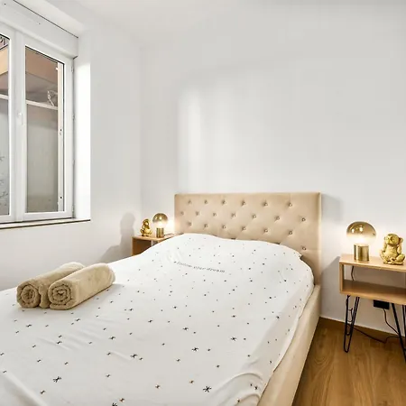 Διαμέρισμα Loggias - Somptueux 4 Pieces - Parking - Terrasse - Μεντόν