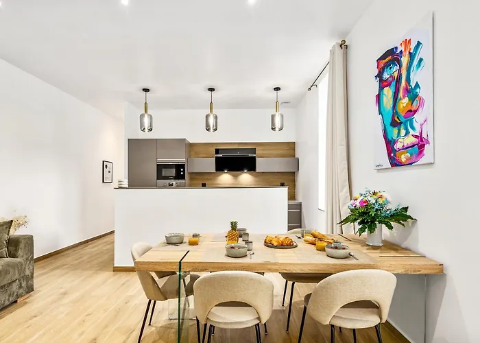 Loggias - Somptueux 4 Pièces - Parking - Terrasse - *