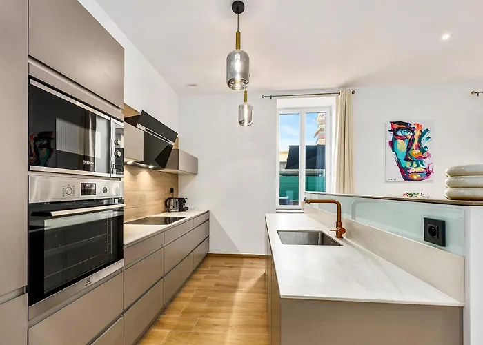 Loggias - Somptueux 4 Pièces - Parking - Terrasse - Appartamento