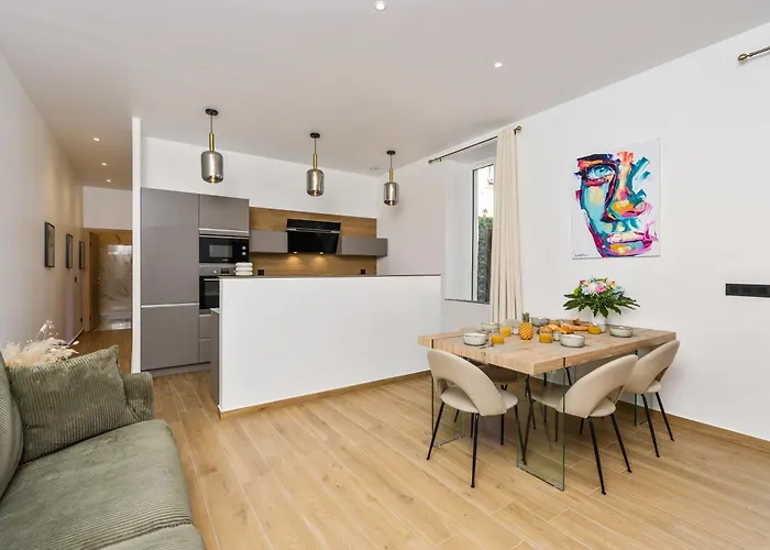 Appartement Loggias - Somptueux 4 Pièces - Parking - Terrasse -